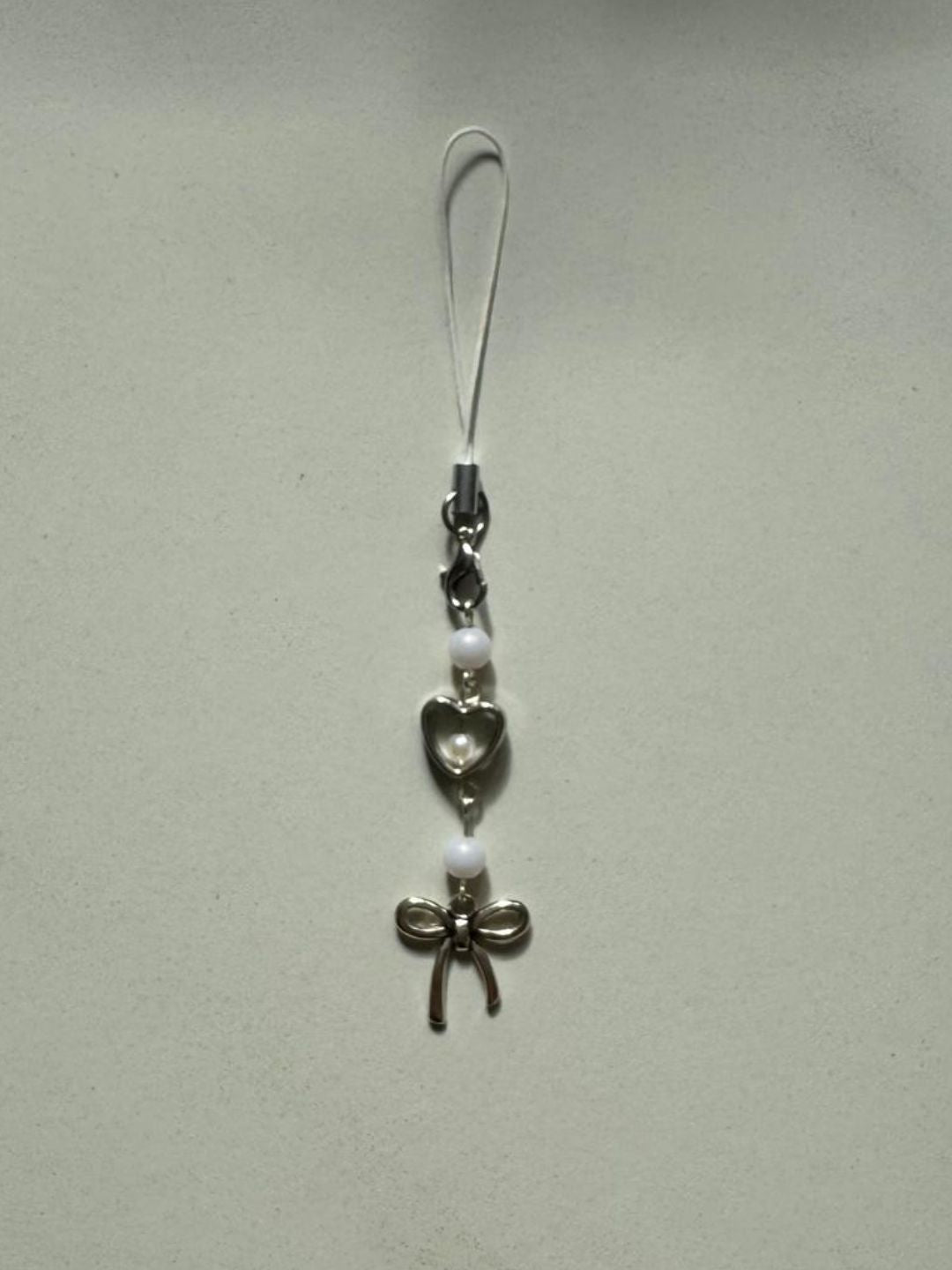 plain phone charm series 1 - bow
